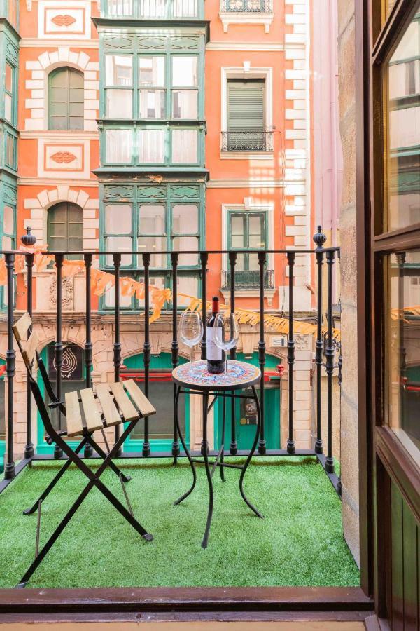 Bilbao Chic Barrena Old Town Apartamento Exterior foto