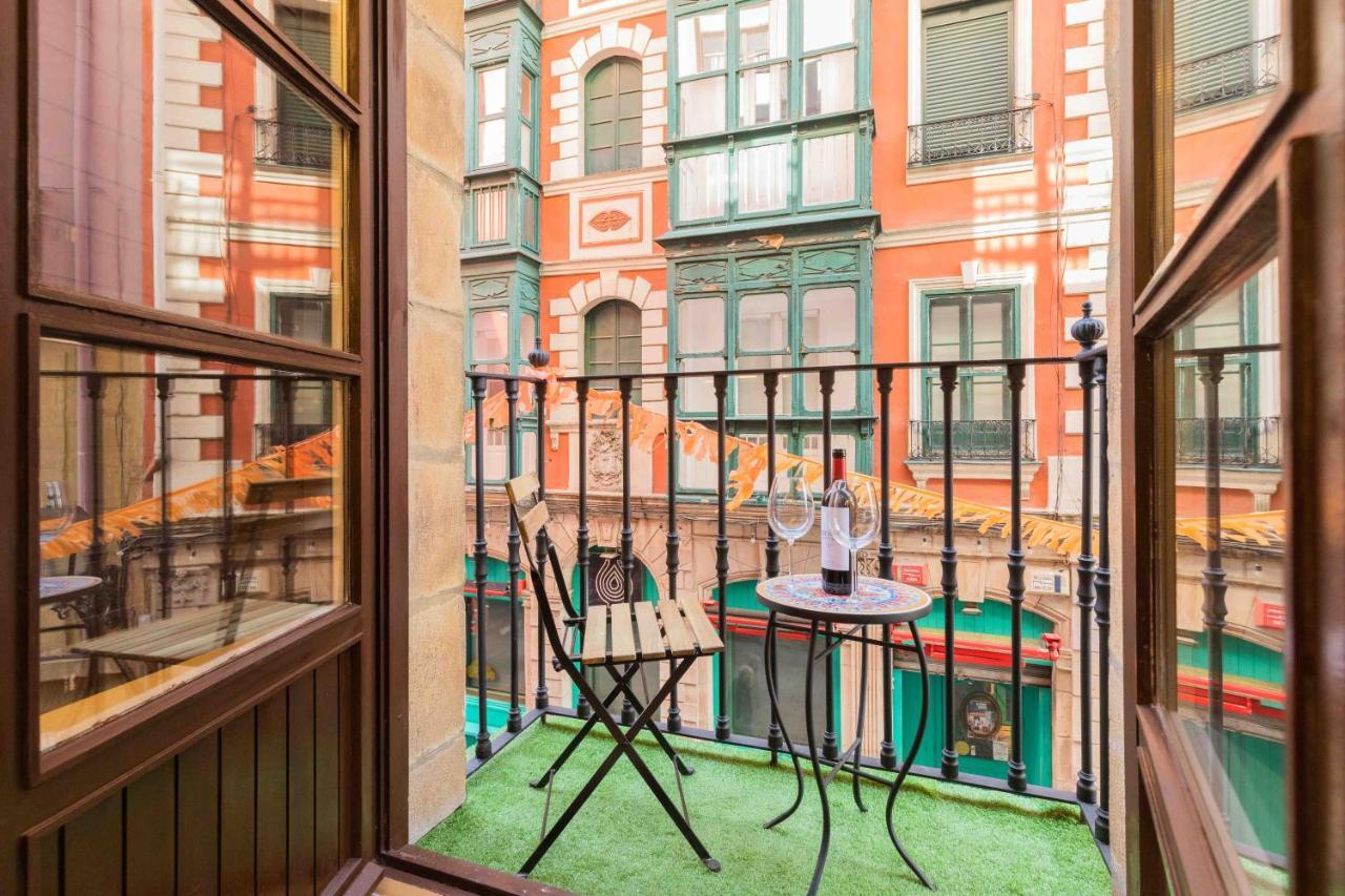 Bilbao Chic Barrena Old Town Apartamento Exterior foto